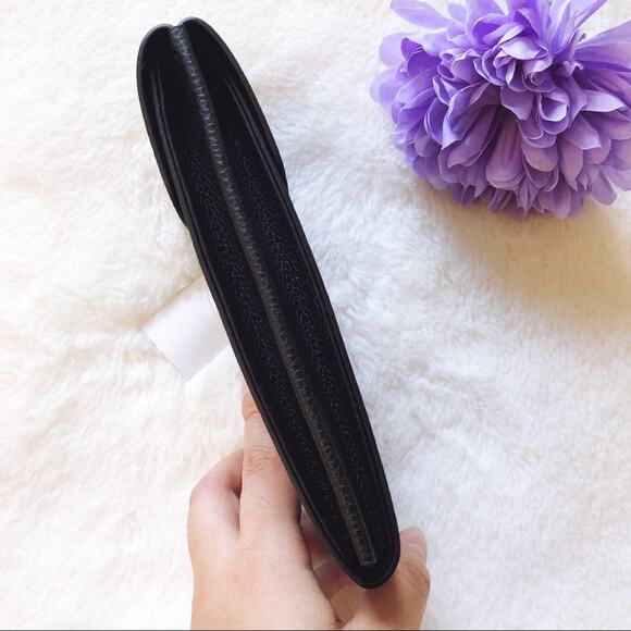 Ann Taylor Black Dual-Compartment Glasses Case - Picture 3 of 8